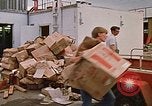 Image Kentucky Fried Chicken employés Rapid City South Dakota USA, 1972, de la seconde 16 séquences d'archives historiques vidéo 65675052522