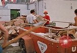 Image Kentucky Fried Chicken employés Rapid City South Dakota USA, 1972, de la seconde 24 séquences d'archives historiques vidéo 65675052522