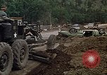 Image militaires l'équipement lourd Rapid City South Dakota USA, 1972, de la seconde 27 séquences d'archives historiques vidéo 65675052527