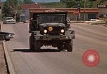 Immagine di Pulizia del proiettore Rapid City South Dakota USA, 1972, secondo 3 filmato di repertorio 65675052541
