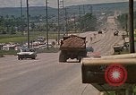 Immagine di Pulizia del proiettore Rapid City South Dakota USA, 1972, secondo 10 filmato di repertorio 65675052541