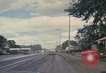 Immagine di Pulizia del proiettore Rapid City South Dakota USA, 1972, secondo 15 filmato di repertorio 65675052541
