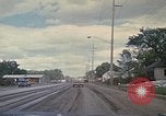 Immagine di Pulizia del proiettore Rapid City South Dakota USA, 1972, secondo 16 filmato di repertorio 65675052541