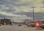 Immagine di Pulizia del proiettore Rapid City South Dakota USA, 1972, secondo 54 filmato di repertorio 65675052541