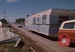 Standbild zerstörten Anhänger Home Rapid City South Dakota USA, 1972, aus Sekunde 52 historischem Filmmaterial Videoclip 65675052543