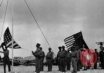 Immagine di Ufficiali di marina Wake Island Pacific Ocean, 1945, secondo 8 filmato di repertorio 65675052562
