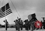 Immagine di Ufficiali di marina Wake Island Pacific Ocean, 1945, secondo 13 filmato di repertorio 65675052562