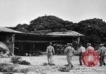 Immagine di Ufficiali di marina Wake Island Pacific Ocean, 1945, secondo 20 filmato di repertorio 65675052562