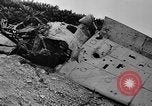 Immagine di Ufficiali di marina Wake Island Pacific Ocean, 1945, secondo 25 filmato di repertorio 65675052562