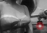 Image actrice Mamie Van Doren Santa Monica California USA, 1955, de la seconde 20 séquences d'archives historiques vidéo 65675052566
