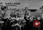 Image Oakland moto Drill Team Oakland California USA, 1955, de la seconde 3 séquences d'archives historiques vidéo 65675052569