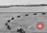 Image Oakland moto Drill Team Oakland California USA, 1955, de la seconde 21 séquences d'archives historiques vidéo 65675052569