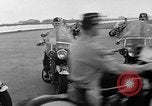 Image Oakland moto Drill Team Oakland California USA, 1955, de la seconde 25 séquences d'archives historiques vidéo 65675052569