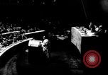 Standbild Kommunismus versus Demokratie während des Kalten Krieges United States USA, 1964, aus Sekunde 35 historischem Filmmaterial Videoclip 65675052582