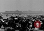 Immagine di I cowboys sul ranch United States USA, 1940, secondo 9 filmato di repertorio 65675052587