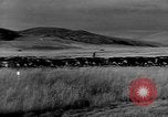 Immagine di I cowboys sul ranch United States USA, 1940, secondo 38 filmato di repertorio 65675052587