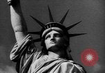 Immagine di Statua della Libertà New York United States USA, 1968, secondo 48 filmato di repertorio 65675052588