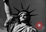 Immagine di Statua della Libertà New York United States USA, 1968, secondo 50 filmato di repertorio 65675052588