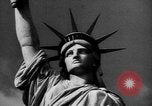 Immagine di Statua della Libertà New York United States USA, 1968, secondo 51 filmato di repertorio 65675052588