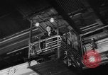 Standbild Frauen Arbeitnehmer Vereinigtes Königreich, 1942, aus Sekunde 28 historischem Filmmaterial Videoclip 65675052592