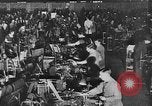 Standbild Frauen Arbeitnehmer Vereinigtes Königreich, 1942, aus Sekunde 40 historischem Filmmaterial Videoclip 65675052592