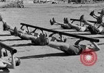 Standbild 8 britische Soldaten Nordafrika, 1942, aus Sekunde 35 historischem Filmmaterial Videoclip 65675052595
