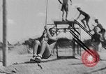 Standbild 8 britische Soldaten Nordafrika, 1942, aus Sekunde 55 historischem Filmmaterial Videoclip 65675052595