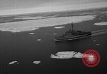 Immagine di USS Burton Island McClure stretto in Canada, 1954, secondo 8 filmato di repertorio 65675052609