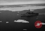 Immagine di USS Burton Island McClure stretto in Canada, 1954, secondo 10 filmato di repertorio 65675052609