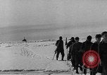 Immagine di USS Burton Island McClure stretto in Canada, 1954, secondo 45 filmato di repertorio 65675052609