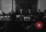 Immagine di Wisconsin il senatore Joseph McCarthy Washington DC USA, 1954, secondo 17 filmato di repertorio 65675052610