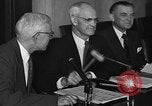 Immagine di Wisconsin il senatore Joseph McCarthy Washington DC USA, 1954, secondo 21 filmato di repertorio 65675052610