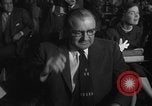 Immagine di Wisconsin il senatore Joseph McCarthy Washington DC USA, 1954, secondo 26 filmato di repertorio 65675052610