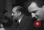 Immagine di Wisconsin il senatore Joseph McCarthy Washington DC USA, 1954, secondo 33 filmato di repertorio 65675052610