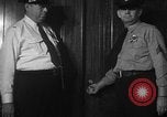 Immagine di Wisconsin il senatore Joseph McCarthy Washington DC USA, 1954, secondo 45 filmato di repertorio 65675052610