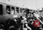 Standbild Kriegsgefangenen Österreich, 1955, aus Sekunde 6 historischem Filmmaterial Videoclip 65675052622