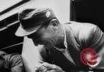 Standbild Kriegsgefangenen Österreich, 1955, aus Sekunde 18 historischem Filmmaterial Videoclip 65675052622