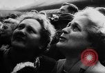 Standbild Kriegsgefangenen Österreich, 1955, aus Sekunde 31 historischem Filmmaterial Videoclip 65675052622