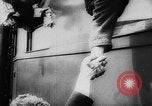 Standbild Kriegsgefangenen Österreich, 1955, aus Sekunde 40 historischem Filmmaterial Videoclip 65675052622