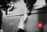 Standbild Kriegsgefangenen Österreich, 1955, aus Sekunde 44 historischem Filmmaterial Videoclip 65675052622