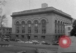 Standbild Immobilienmakler Leonard Moskowitz San Francisco California USA, 1954, aus Sekunde 24 historischem Filmmaterial Videoclip 65675052623