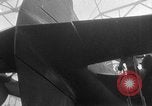 Standbild USS Nautilus SSN-571 Groton Connecticut USA, 1954, aus Sekunde 12 historischem Filmmaterial Videoclip 65675052624