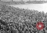 Standbild USS Nautilus SSN-571 Groton Connecticut USA, 1954, aus Sekunde 20 historischem Filmmaterial Videoclip 65675052624