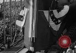Standbild USS Nautilus SSN-571 Groton Connecticut USA, 1954, aus Sekunde 51 historischem Filmmaterial Videoclip 65675052624