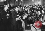 Standbild Friseure Lissabon Portugal, 1954, aus Sekunde 21 historischem Filmmaterial Videoclip 65675052627