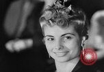 Standbild Friseure Lissabon Portugal, 1954, aus Sekunde 34 historischem Filmmaterial Videoclip 65675052627