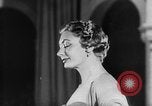 Standbild Friseure Lissabon Portugal, 1954, aus Sekunde 46 historischem Filmmaterial Videoclip 65675052627