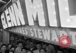 Standbild Film star Jimmy Stewart Miami Florida USA, 1954, aus Sekunde 41 historischem Filmmaterial Videoclip 65675052628