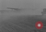 Standbild Dritte atomare Explosion von Großbritannien Australien, 1954, aus Sekunde 18 historischem Filmmaterial Videoclip 65675052629