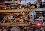 Image s'est effondré membres de toit Japon, 1946, de la seconde 48 séquences d'archives historiques vidéo 65675052632